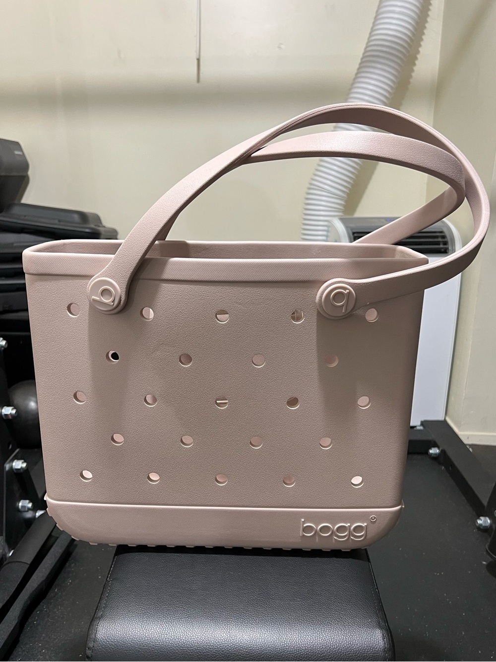 Bogg Bag in Dusty Pink
